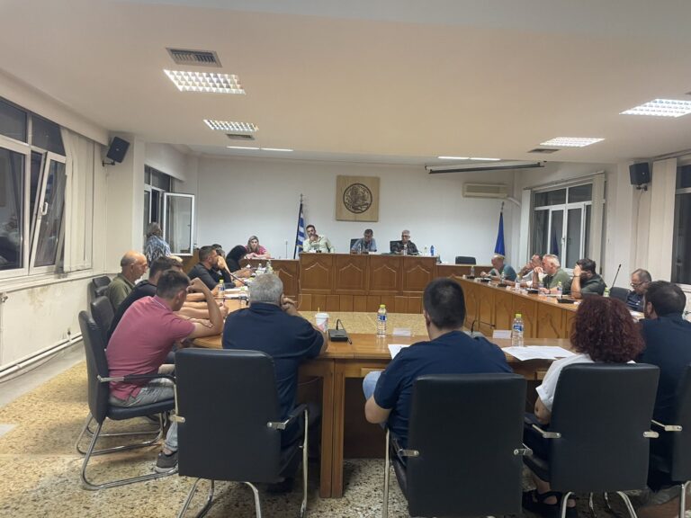 Συνεδρίαση λογοδοσίας της δημοτικής αρχής του δήμου Τυρνάβου