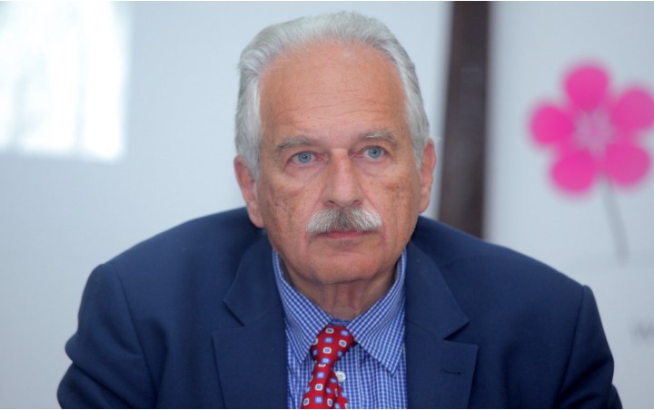 Νέο υπερσύγχρονο μηχάνημα στην Πνευμονολογική Κλινική Λάρισας