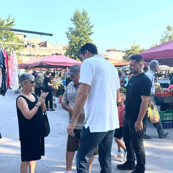Στις λαϊκές σε Αμπελώνα και Τύρναβο περιόδευσε ο δήμαρχος Στέλιος Τσικριτσής