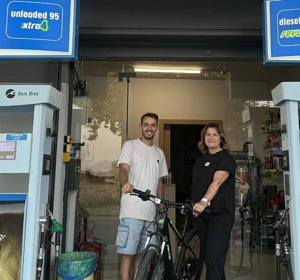 Μεγάλος Νικητής στον Super Διαγωνισμό WINCLUB στο Πρατήριο Revoil ΜΠΕΛΟΓΙΑΣ ΧΡΗΣΤΟΣ ΚΑΙ ΣΙΑ Ε.Ε!