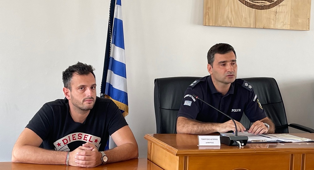 Συνάντηση σχολικών τροχονόμων στο Δημαρχείο του Τυρνάβου