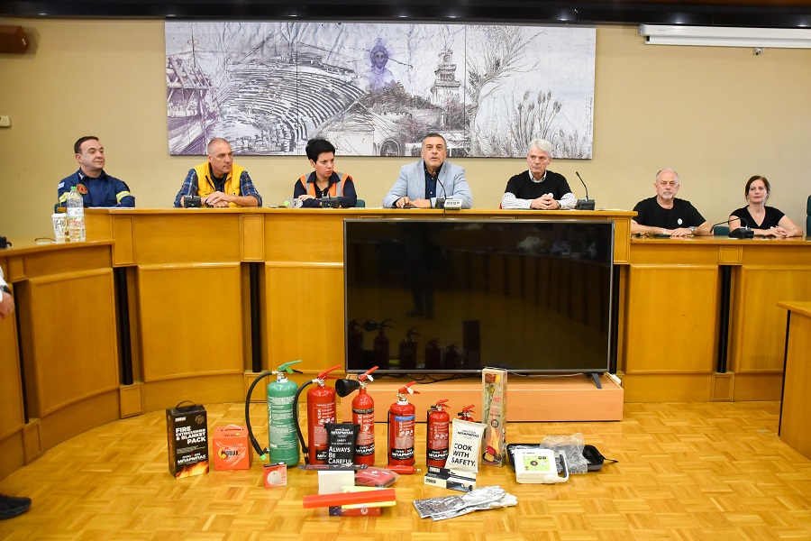 Η Περιφέρεια Θεσσαλίας «θωρακίζεται» με γνώσεις πυρασφάλειας