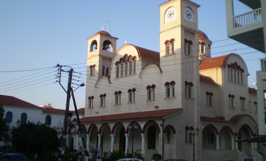 Ξεκίνησαν τα εσπερινά κηρύγματα του Μητροπολίτη Λάρισας και Τυρνάβου