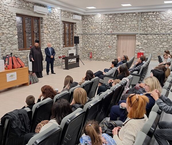 Εκδήλωση του Συλλόγου Τριτέκνων Ελασσόνας «Ο Όλυμπος» για τα παιδιά που ξεκινούν φέτος το δημοτικό σχολείο