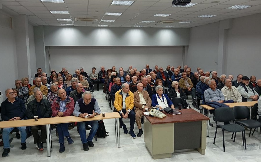 Συνεχίζουν με συλλαλητήριο στη Λάρισα τις αγωνιστικές κινητοποιήσεις οι συνταξιούχοι της Θεσσαλίας