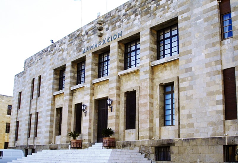 Δήμος επέβαλε πρόστιμα 750.500 ευρώ σε πολίτη για δηλητηρίαση ζώων