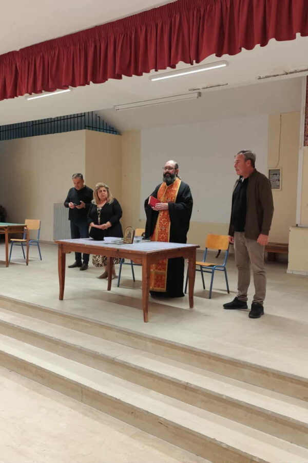 Το καλωσόρισμα του διευθυντή της 1ης ΣΑΕΚ Λάρισας στους καταρτιζόμενους