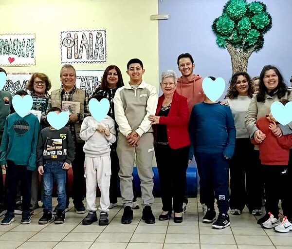 Το ΠΟΚΕΛ πρόσφερε βιβλία στο Ειδικό Δημοτικό Σχολείο Γιάννουλης