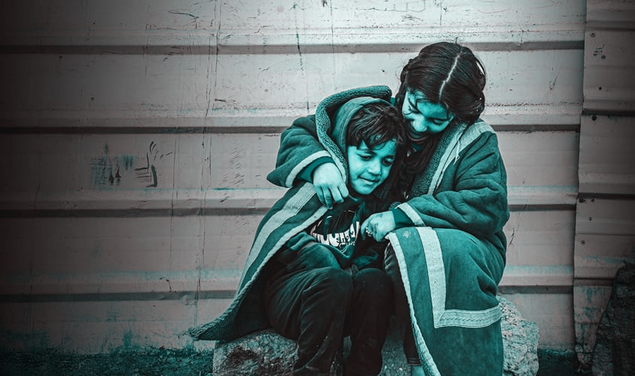 Ρουχισμό για πρόσφυγες συγκεντρώνει το Εργατικό Κέντρο Λάρισας