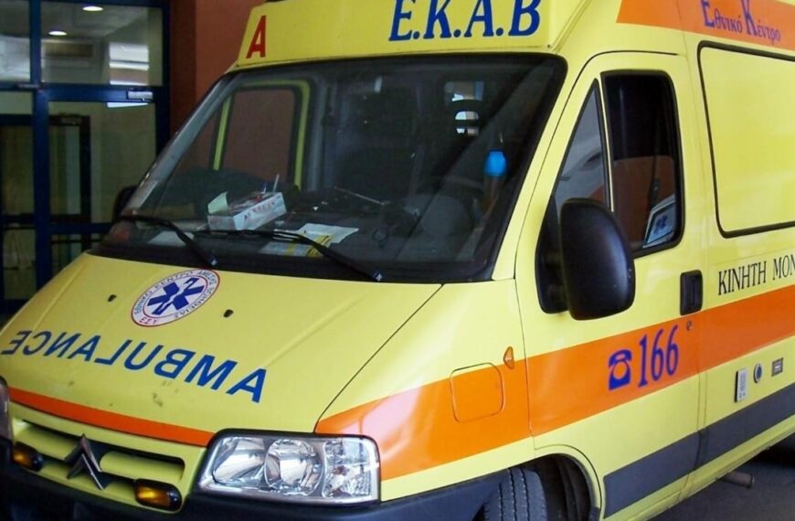 Γ.Ν. Λάρισας: «Σφηνώνουν» ασθενοφόρα στα ανακαινισμένα Επείγοντα!