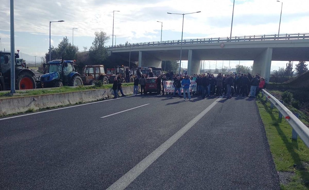 Ψήφισμα συμπαράστασης των Συλλόγων Γυναικών του Δήμου Τυρνάβου στους αγρότες