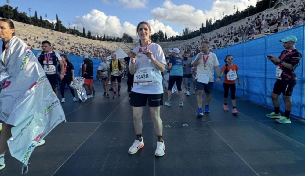 Τερμάτισε στον κλασσικό μαραθώνιο της Αθήνας η Τυρναβίτισσα φαρμακοποιός Κωνσταντίνα Παπαπαναγιώτου