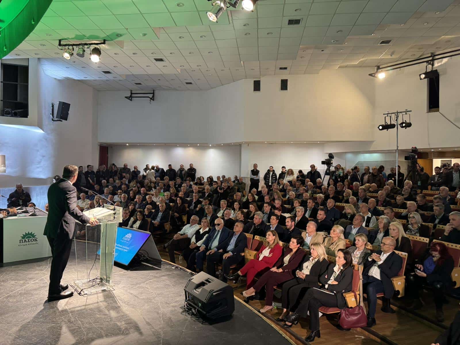 Επίθεση φιλίας του Ν. Ανδρουλάκη στον αγροτικό κόσμο της Θεσσαλίας