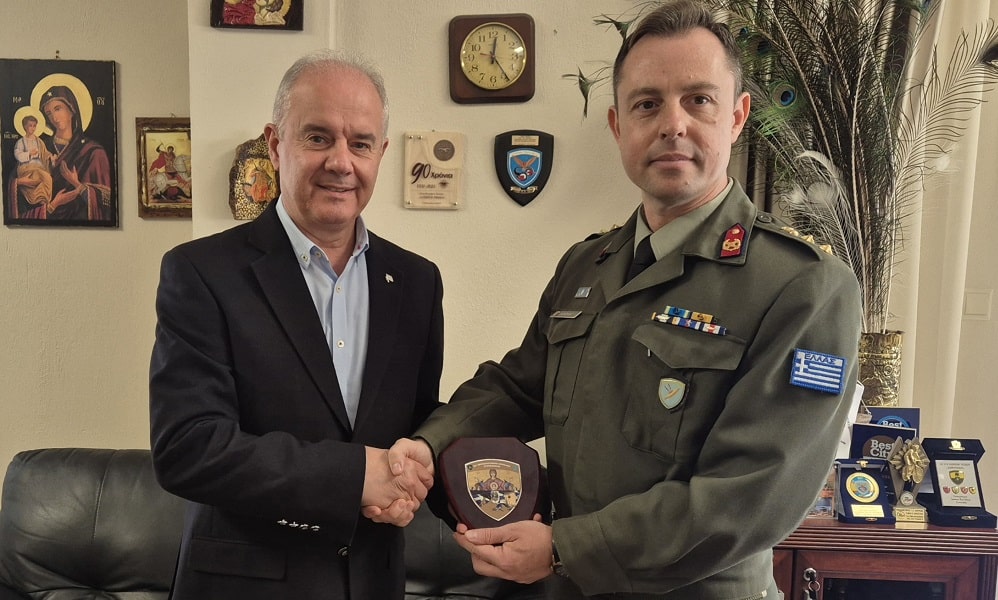 Επίσκεψη του Διοικητή της 361 ΠΑΠ στον Δήμαρχο Τεμπών