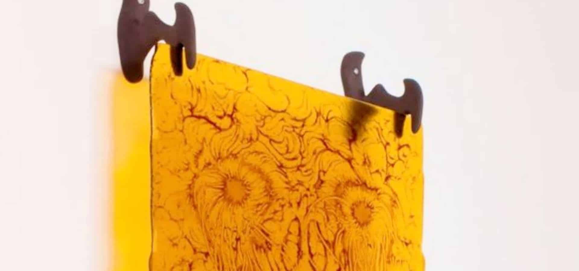 Ο Χρίστος Χαλικιάς συλλέγει και παρουσιάζει μικρά θραύσματα καθημερινότητας