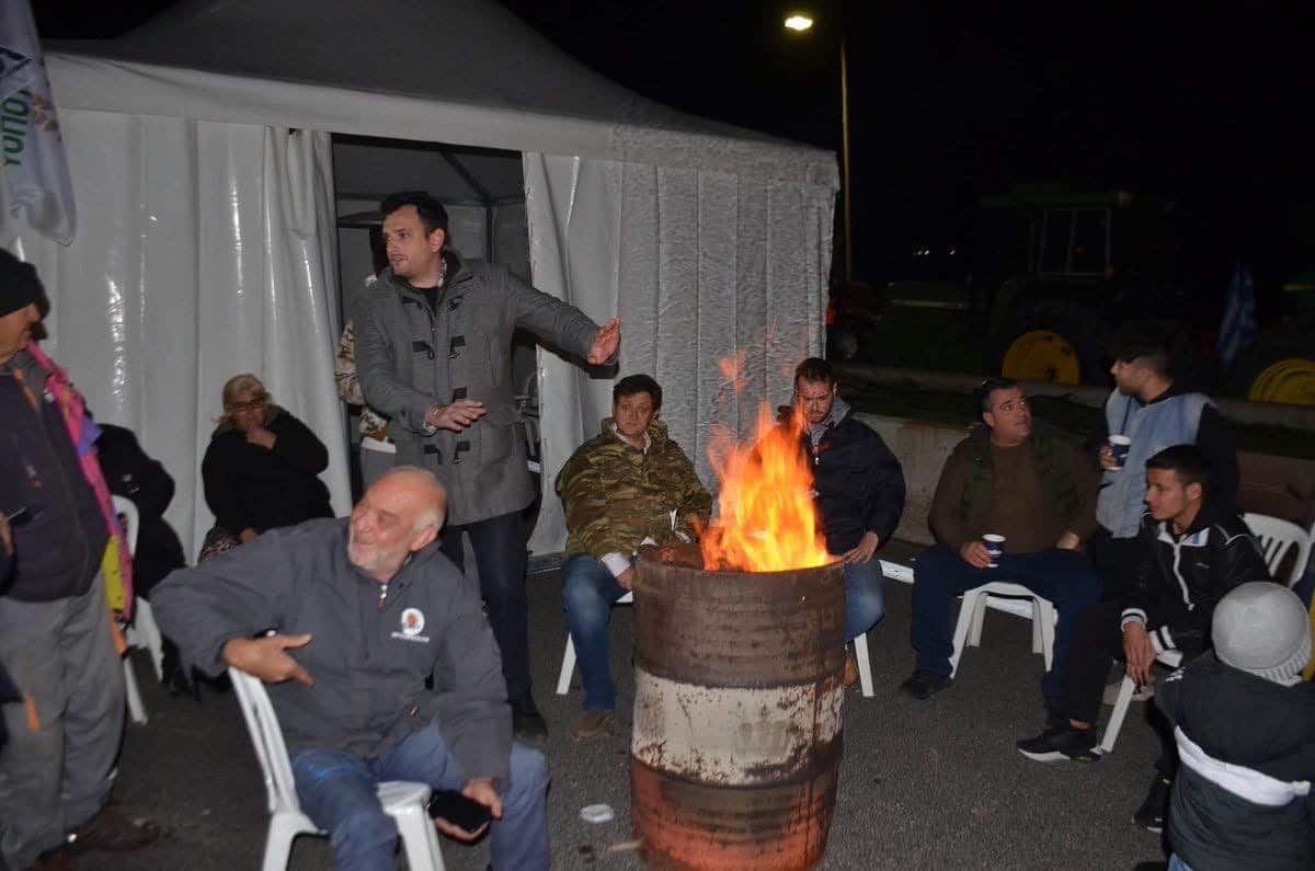 Μια νυχτιά στο μπλόκο