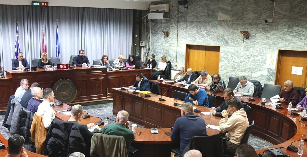 Δ. Δεληγιάννης: Πήρατε χρήματα για το τέλος ταφής και το διαθέσατε σε Ρουβά, Coffee Show και άλλα πανηγύρια