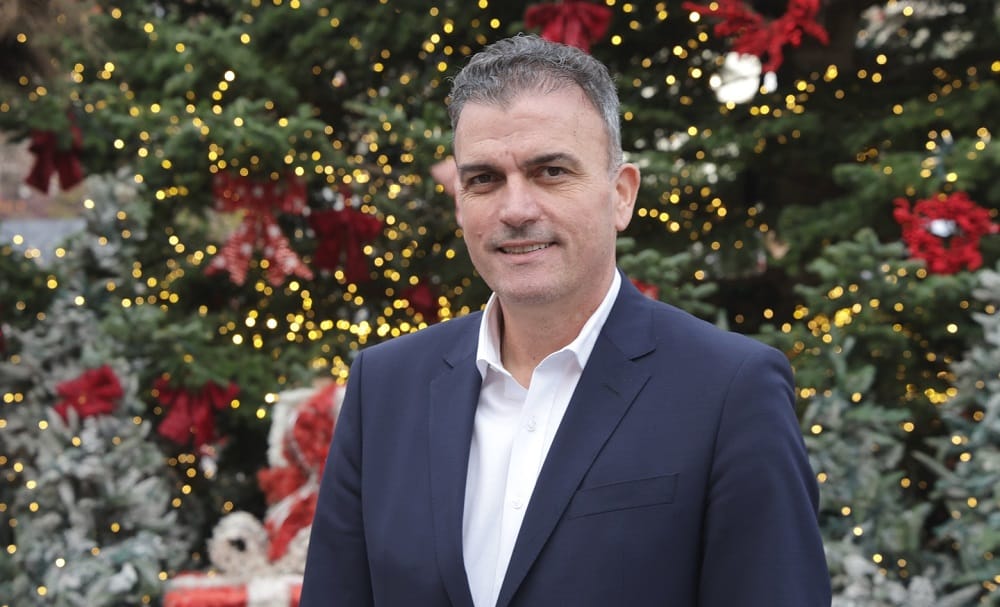 Θ. Μαμάκος: Να στηρίζουμε ο ένας τον άλλον και να κρατάμε ζωντανό το φως της ανθρωπιάς