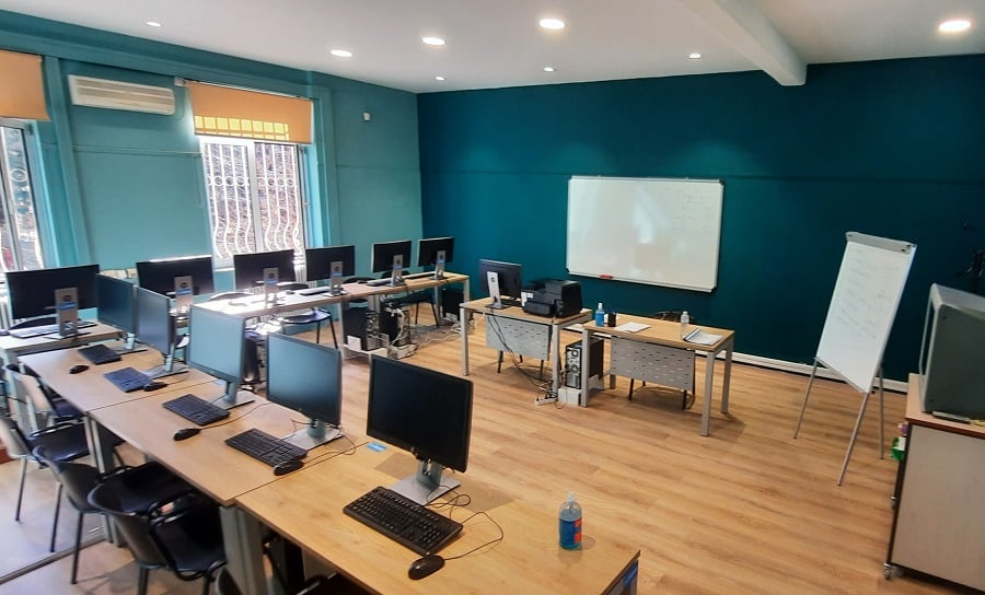 Δωρεάν Μαθήματα Η/Υ για Ηλικιωμένους!