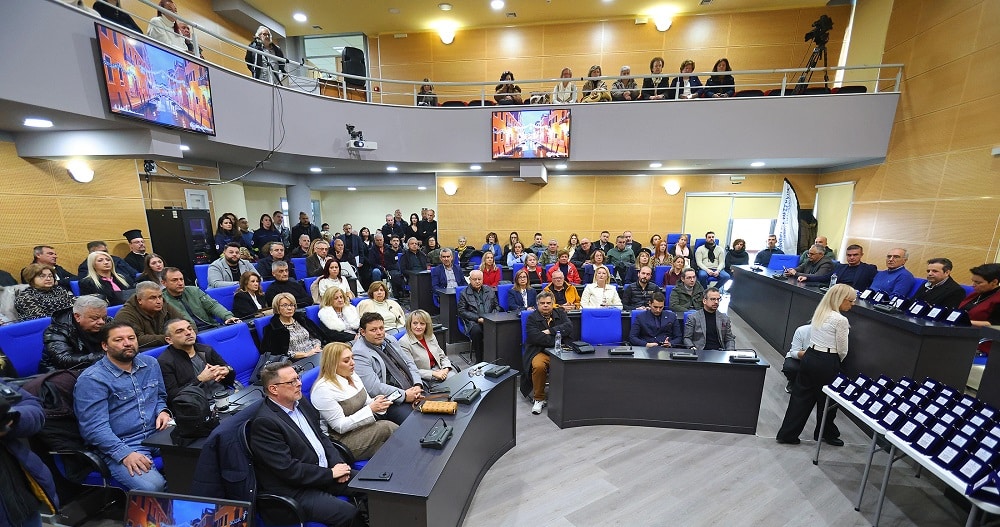 H Περιφέρεια Θεσσαλίας βράβευσε Εθελοντές Αιμοδότες