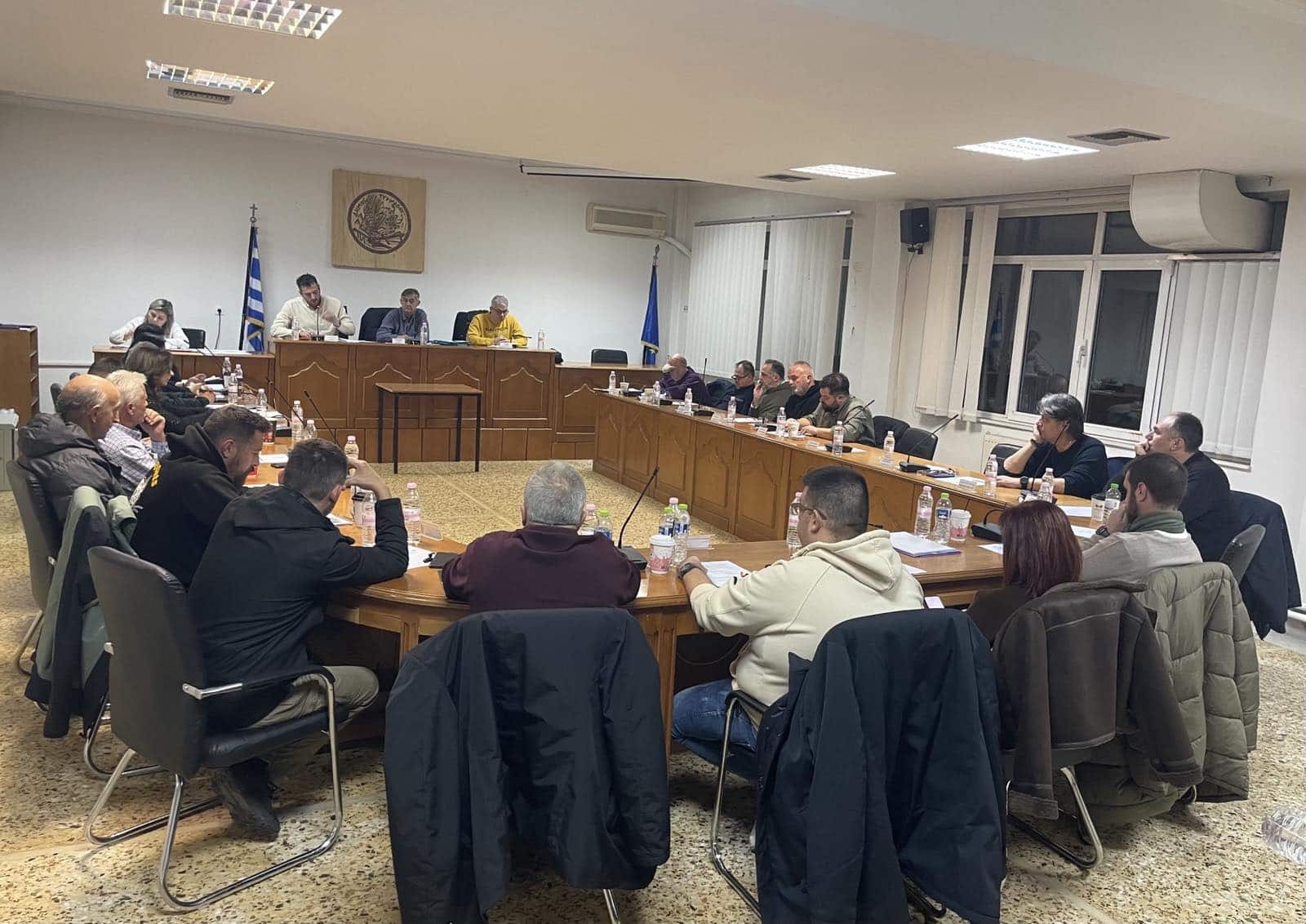 Ψηφίζει για δημοτικά τέλη, τεχνικό πρόγραμμα και προϋπολογισμό το δημοτικό συμβούλιο του δήμου Τυρνάβου