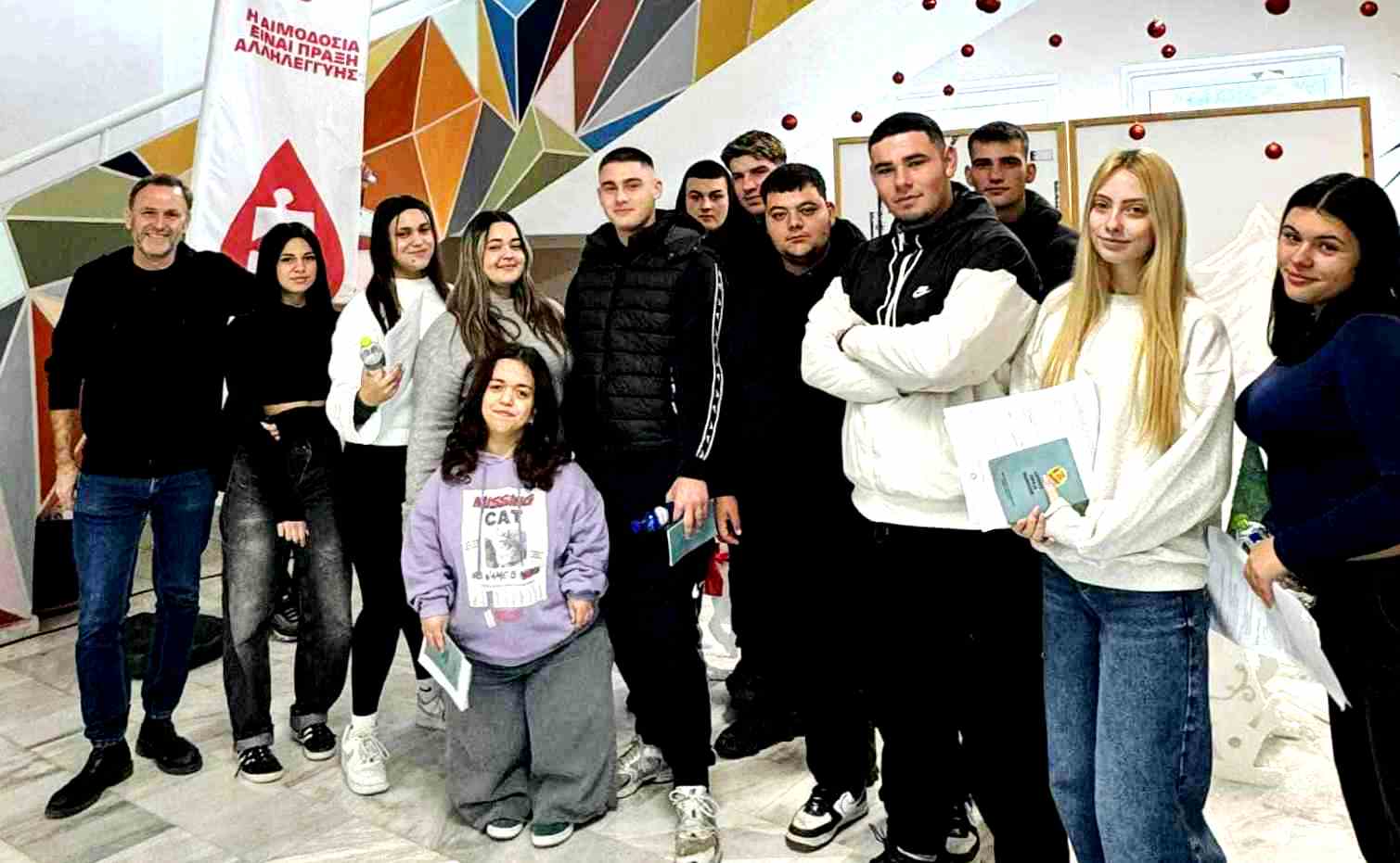 Με επιτυχία πραγματοποιήθηκε η 28η εθελοντική αιμοδοσία  στο ΕΠΑΛ Τυρνάβου