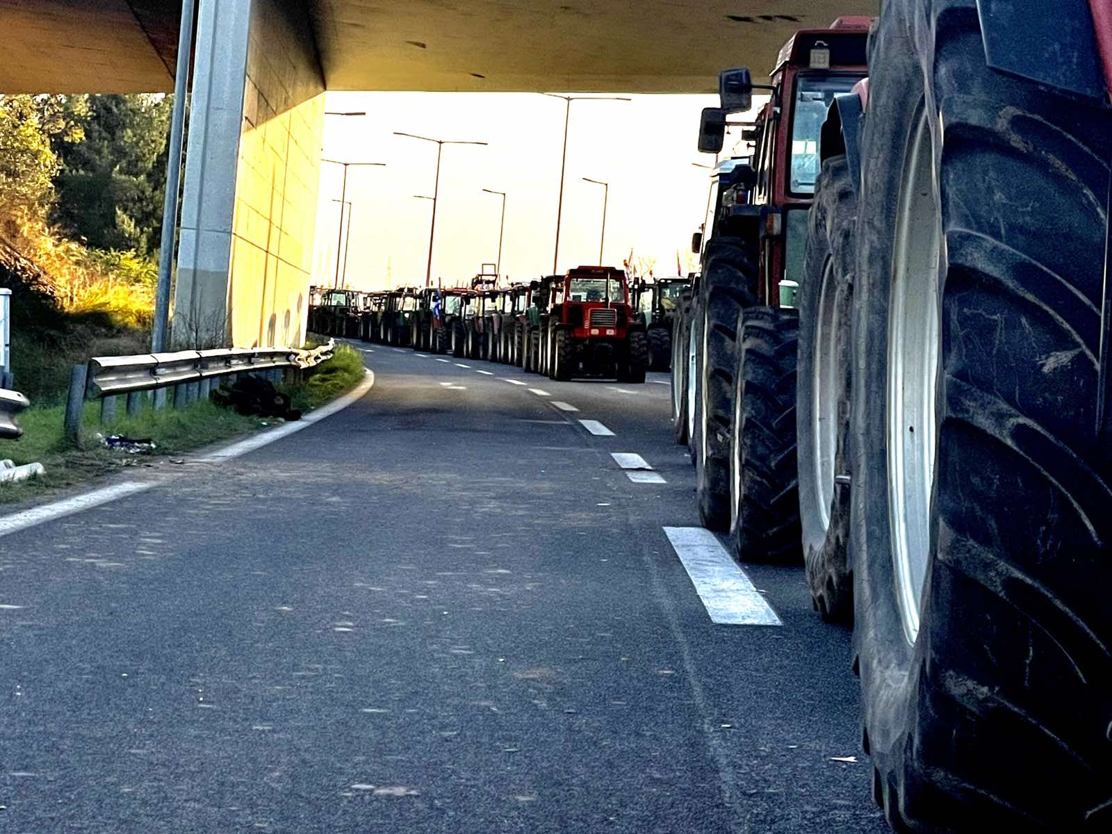 Η Πανελλαδική Επιτροπή των Μπλόκων για τον 55ημερο αγώνα των αγροτών στα μπλόκα