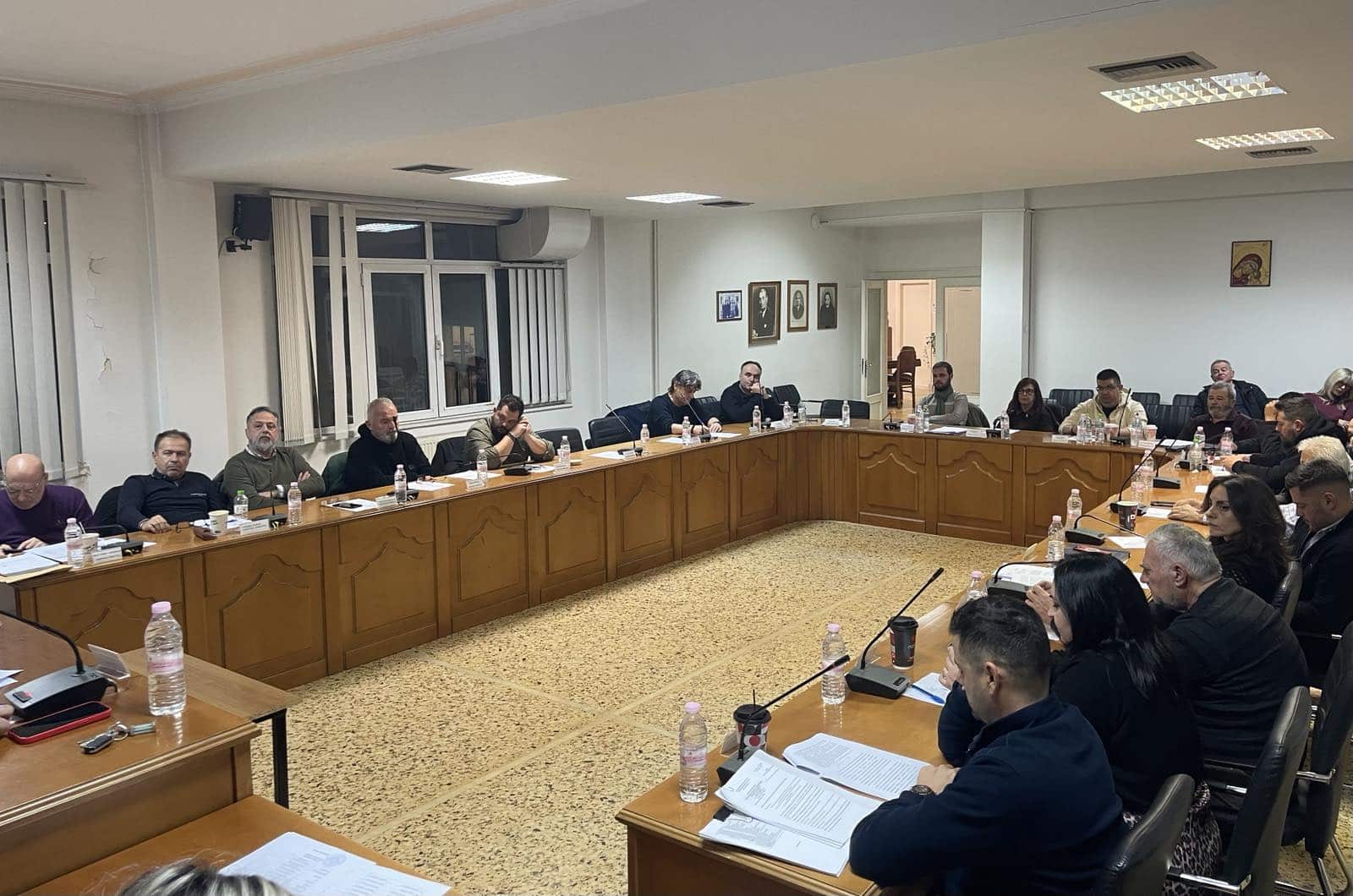 Στα περυσινά επίπεδα τα δημοτικά τέλη στο δήμο Τυρνάβο – Μειώσεις για επαγγελματικές εγκαταστάσεις μεγάλης έκτασης