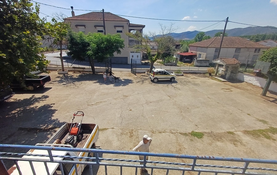 Δήμος Ελασσόνας: Νέο έργο αποκατάστασης οδοστρωμάτων και αναβάθμισης αθλητικού χώρου στην Κοινότητα Μεσοχωρίου