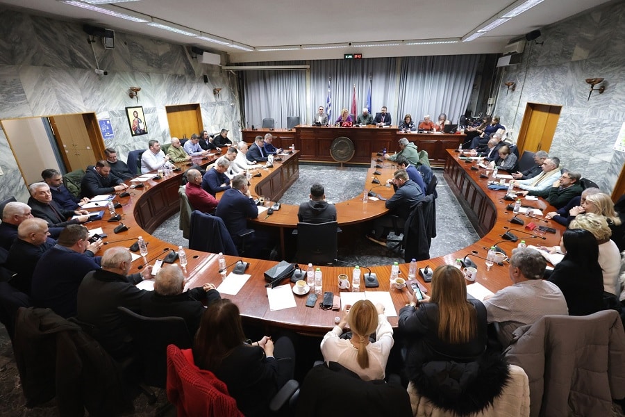 Δήμος Λαρισαίων: Ομόφωνα αντίθετο το Δημοτικό Συμβούλιο στη νομοθετική κατάργηση των Σχολικών Επιτροπών – Ψήφισμα της Διαπαραταξιακής Επιτροπής