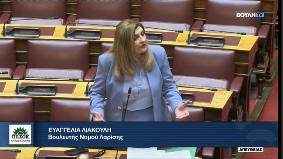 Ε. Λιακούλη: «Πεθαίνει» το βαμβάκι στη Λάρισα και στο Θεσσαλικό Κάμπο