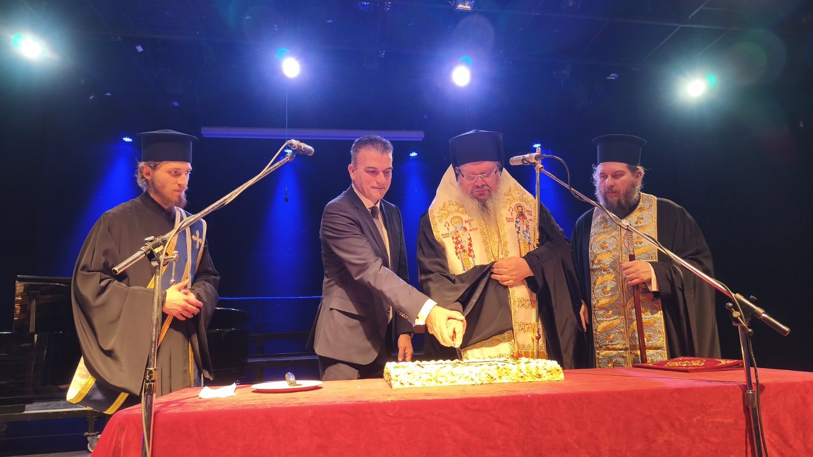 Θ. Μαμάκος στην κοπή πίτας στο ΔΩΛ: «Προχωράμε μπροστά, πατώντας σε όσα κατακτήσαμε, όλοι μαζί»