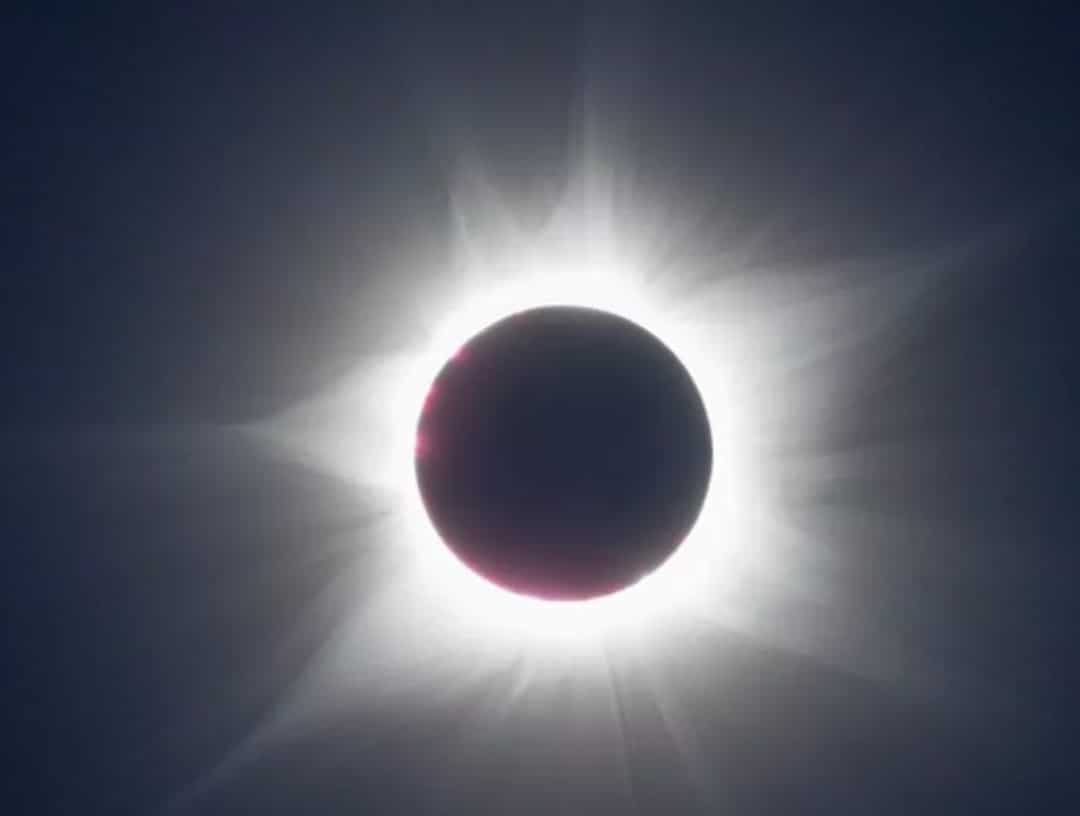 Ολική έκλειψη Ηλίου: Τι θα δούμε στην Ευρώπη το 2026 και ποιο είναι το σπάνιο φαινόμενο του 2027
