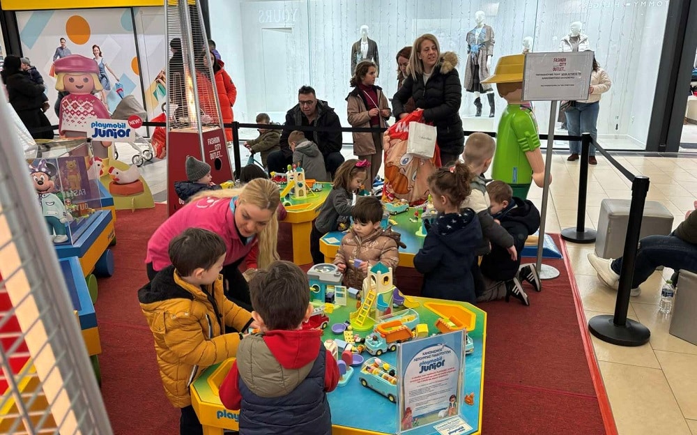 Ο μαγικός κόσμος των PLAYMOBIL συνεχίζει να ζωντανεύει στο Fashion City Outlet – μαζί με Winter Sales έως -70%!