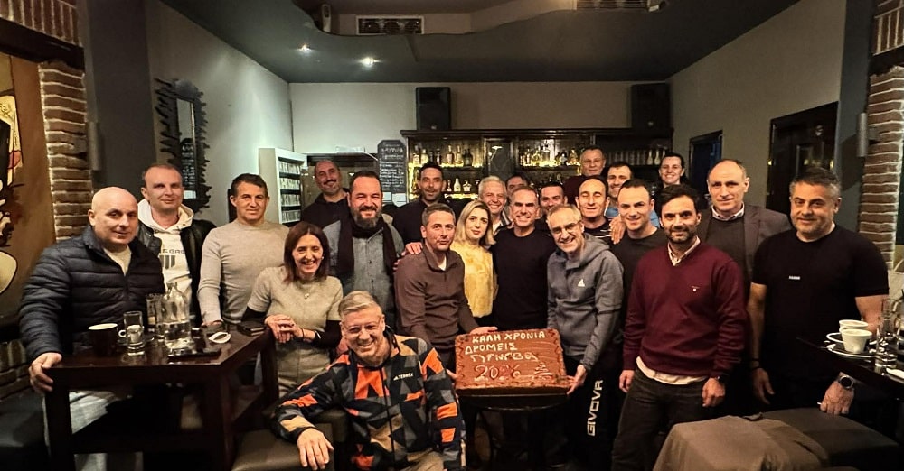 Με χαμόγελα και αισιοδοξία έκοψαν πίτα οι Δρομείς Τυρνάβου