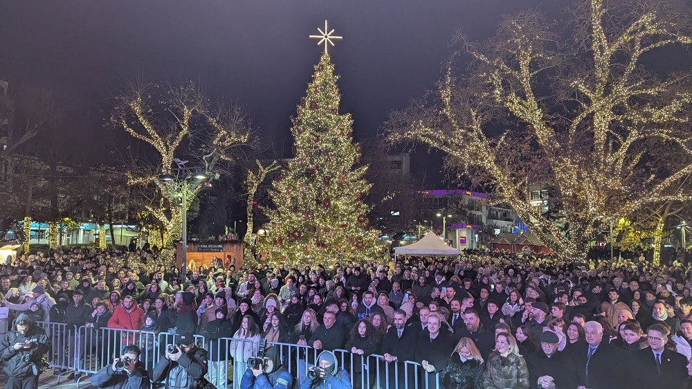 Λαμπερή υποδοχή για το 2026 από τον Δήμο Λαρισαίων