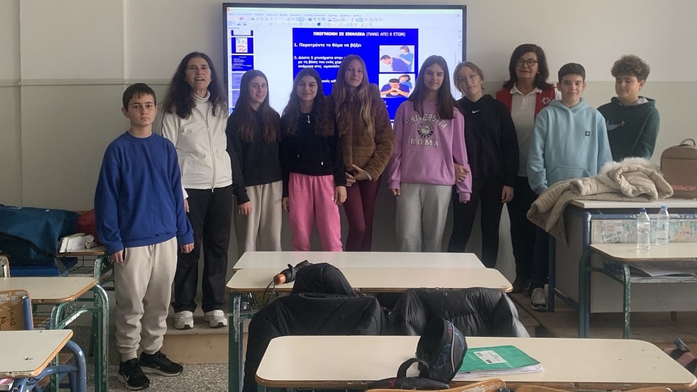 Μαθαίνοντας να σώζουμε ζωές: Πρώτες βοήθειες στο 1ο Γυμνάσιο Τυρνάβου