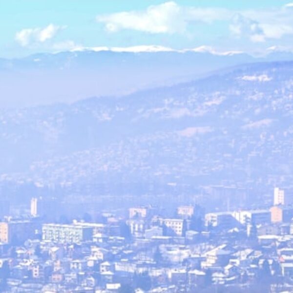 Δείτε ποια είναι η ποιότητα της ατμόσφαιρας στη Λάρισα