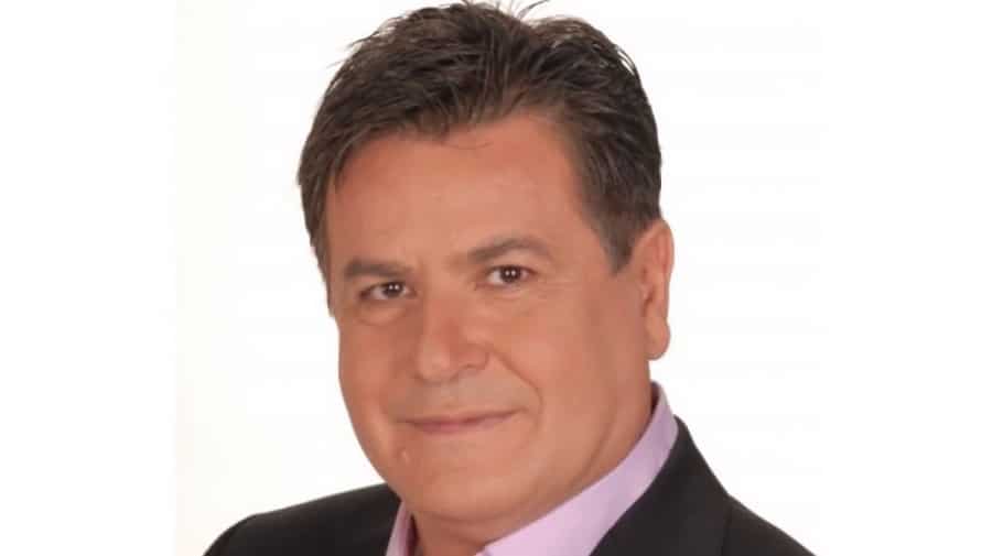 Ο δημοφιλής ηθοποιός Γιάννης Καπετάνιος παρουσιάζει φέτος το Φαρσαλινό Καρναβάλι με άρωμα… γύρου του κόσμου!