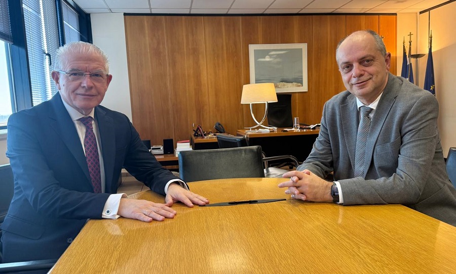 Συνάντηση Καπετάνου – Λυκουρέντζου για την στήριξη των κερασοπαραγωγών του νομού Λάρισας