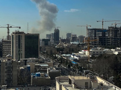 «Πράξεις πολέμου χωρίς έγκριση από το Κογκρέσο»: Επικριτές του Τραμπ στο Κογκρέσο καταδικάζουν τα χτυπήματα στο Ιράν