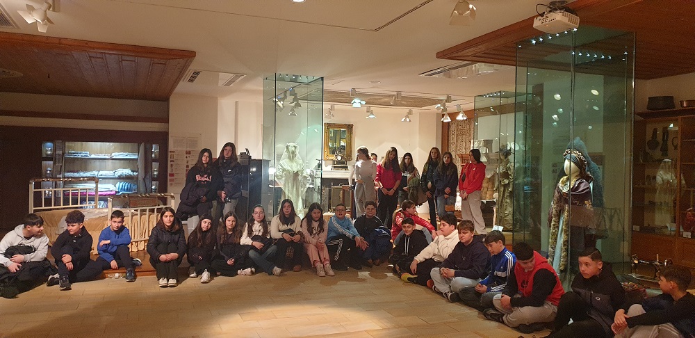 Στο Λαογραφικό Μουσείο Λάρισας μαθητές του 1ου Γυμνασίου Τυρνάβου