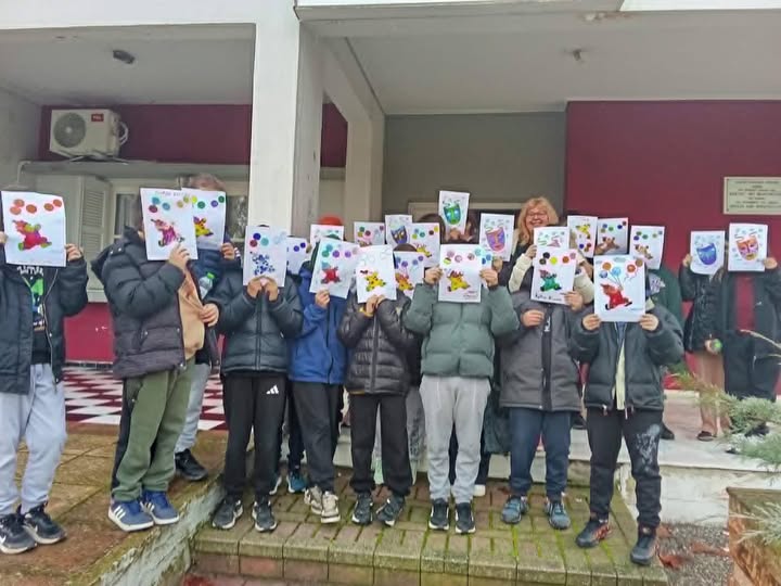 Στη δημοτική βιβλιοθήκη Αμπελώνα, μαθητές του 1ου Δ.Σ. Αμπελώνα