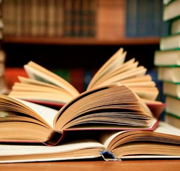 Το ΠΟΚΕΛ ενισχύει τη βιβλιοθήκη του 12ου ΓΕΛ Λάρισας