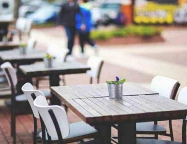 Έως 3 Απριλίου η υποβολή αιτήσεων για άδεια τραπεζοκαθισμάτων στον Δήμο Ελασσόνας