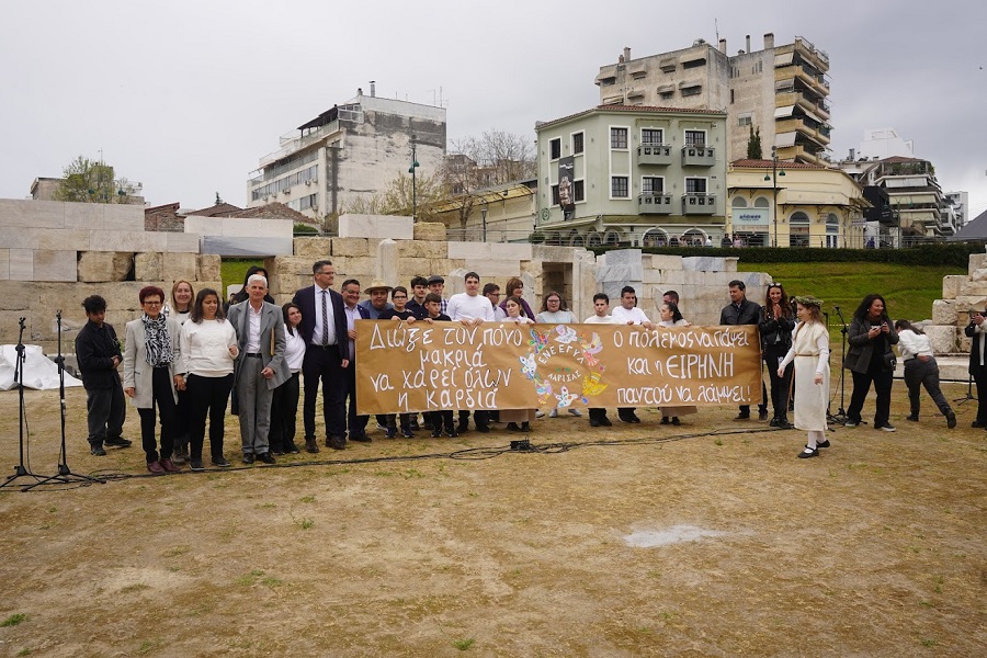 Πετυχημένο το 2ο μαθητικό φεστιβάλ «Εφήβων Δρώμενα» στη Λάρισα