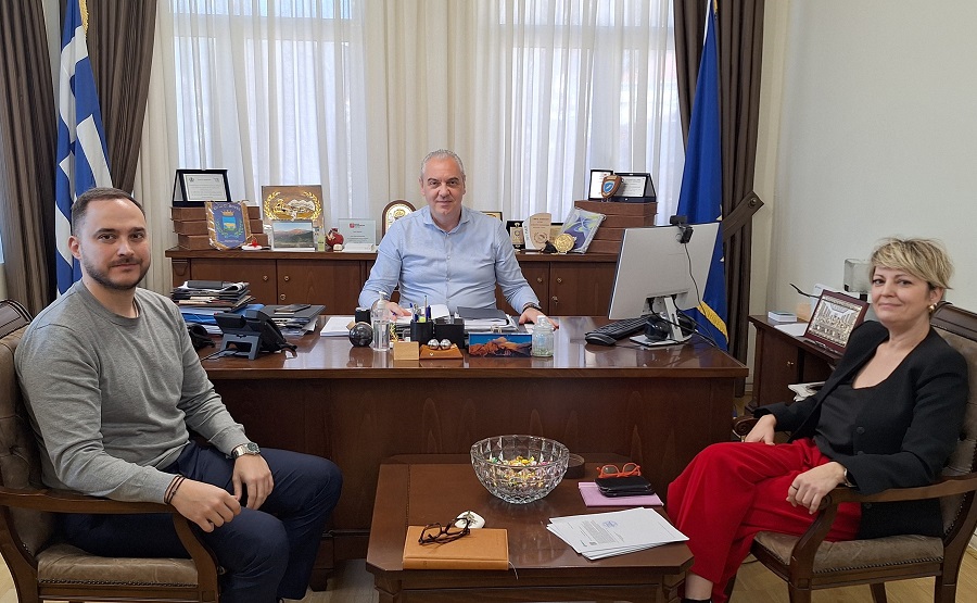 Δήμος Ελασσόνας: Υπογραφή τριών νέων συμβάσεων σύνδεσης με το δίκτυο φυσικού αερίου