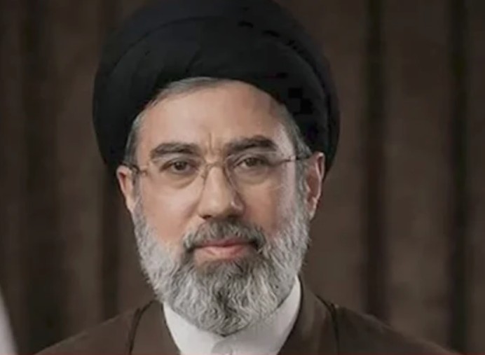 Το Ιράν ορίζει νέο Ανώτατο Ηγέτη τον Μοτζτάμπα Χαμενεΐ