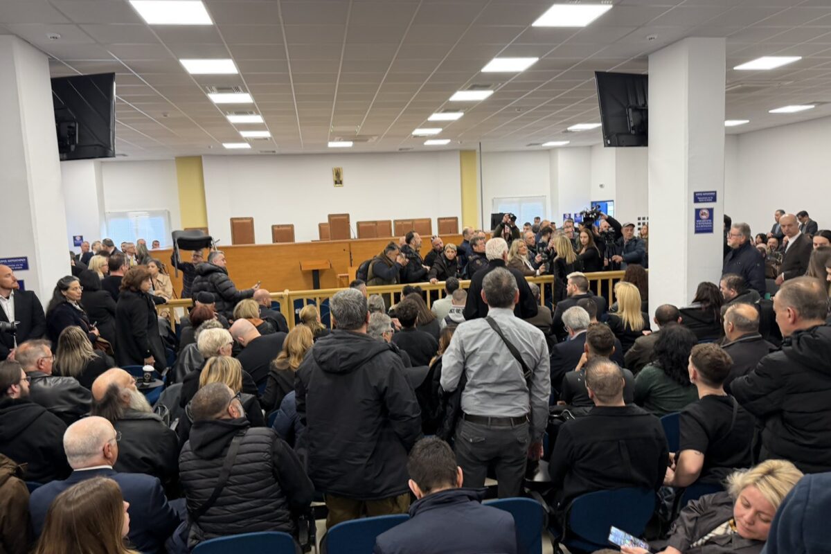 Ξεκινάει σήμερα στη Λάρισα η κύρια δίκη για το έγκλημα στα Τέμπη