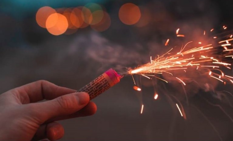 Μαθητής τραυματίστηκε ελαφρά από δυναμιτάκι στο ΕΠΑΛ Ελασσόνας